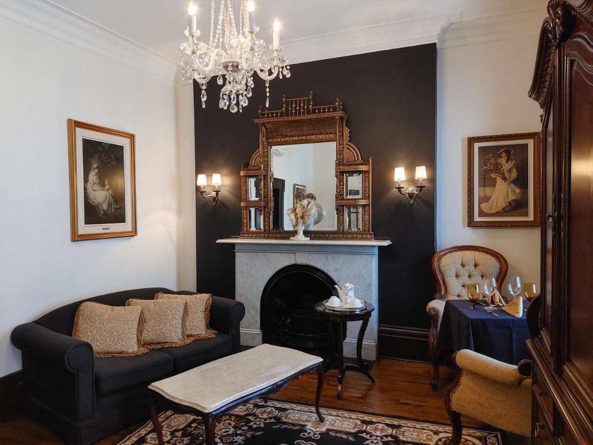 Hotel Le Clos Saint-louis Quebec City