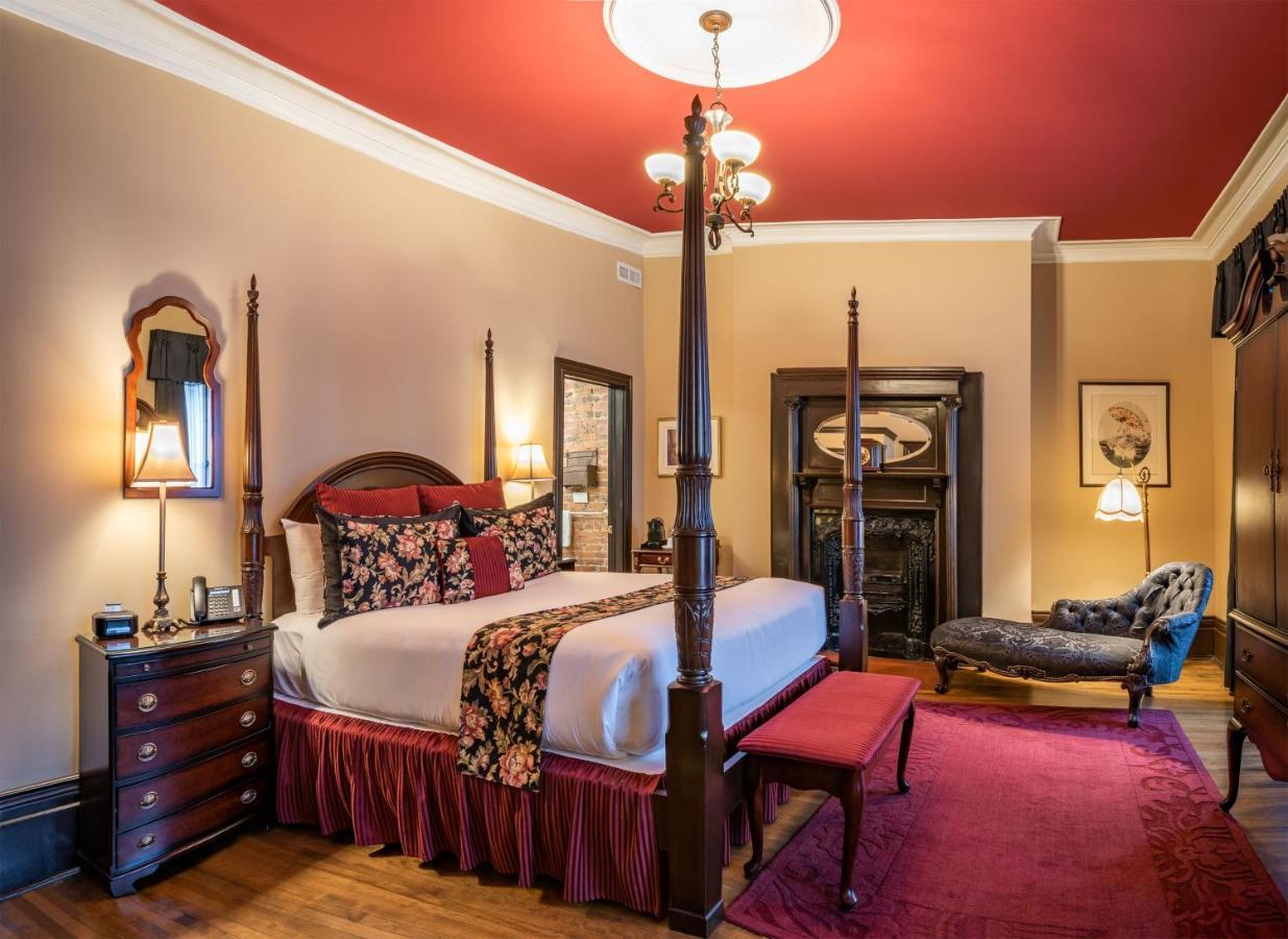 Le Clos Saint-louis Hotel 3*