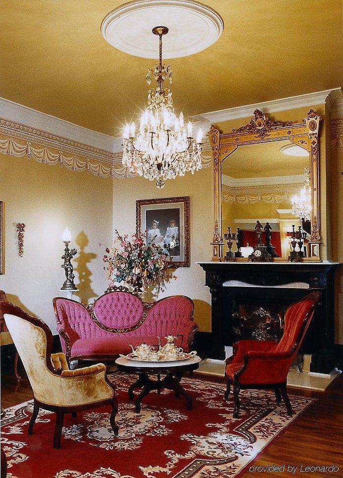 Hotel Le Clos Saint-louis Quebec City